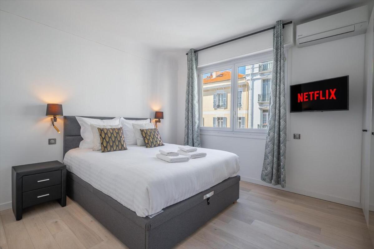 Apartment Le Coq Symphonie- Parking - Bord De Menton